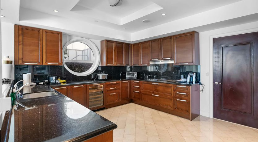 Photo of Penthouse Style