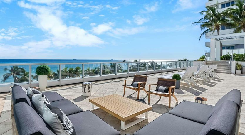 Photo of Penthouse Style