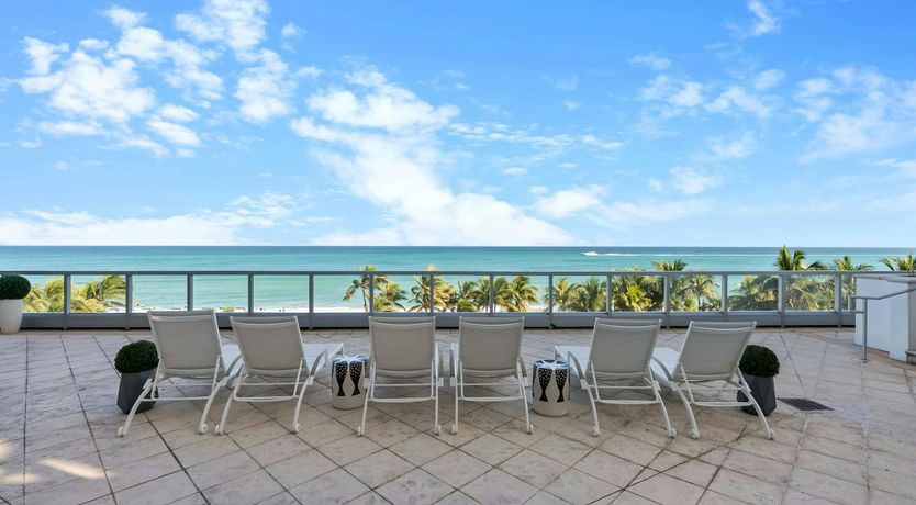 Photo of Penthouse Style