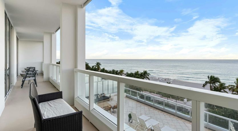 Photo of Penthouse Style