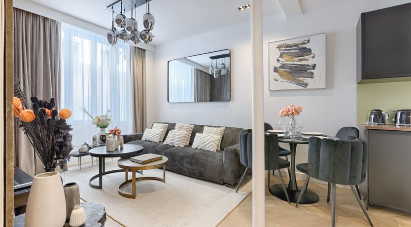 Photo of Monceau Dusk