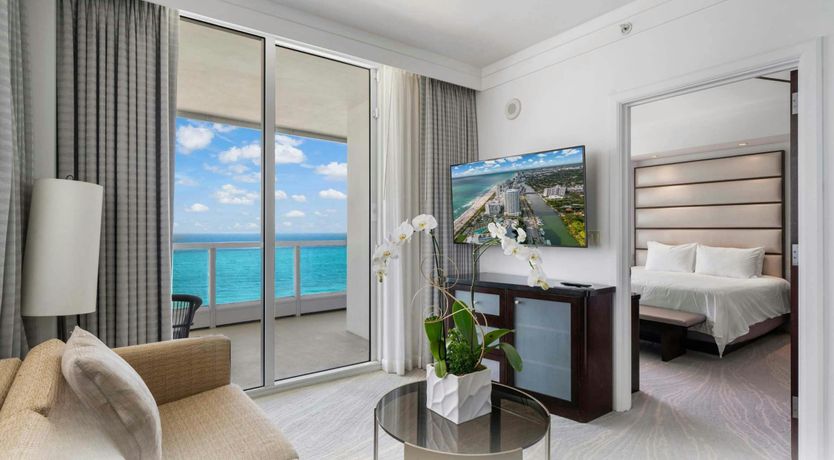 Photo of Sweeping Azure Shores