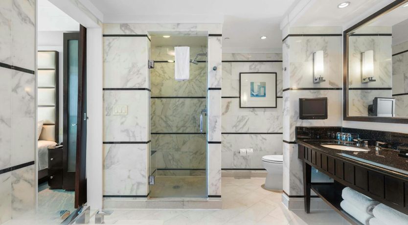 Photo of Sweeping Azure Shores