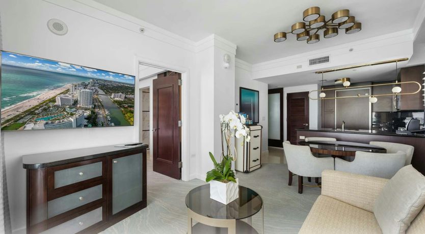 Photo of Sweeping Azure Shores