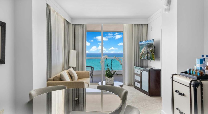 Photo of Sweeping Azure Shores