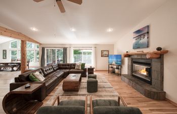 Lighter Days Holiday Home