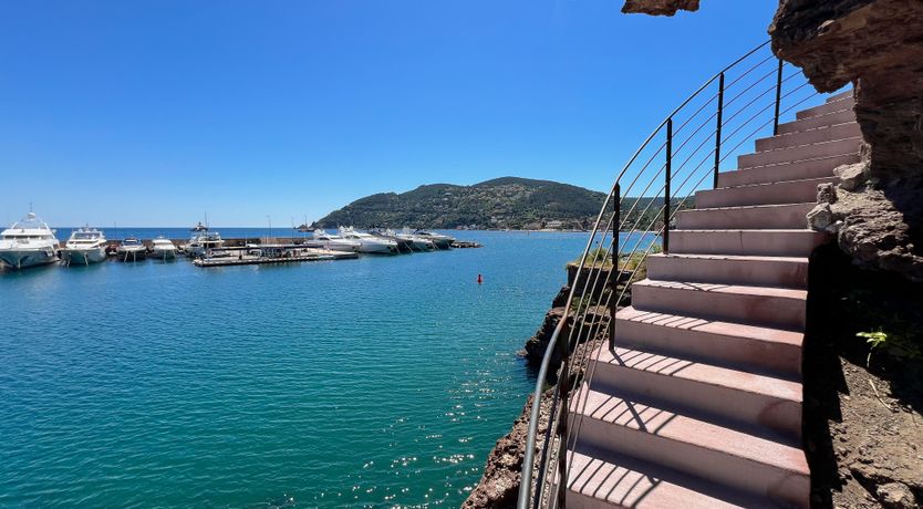 Photo of Cannes Bay Vistas