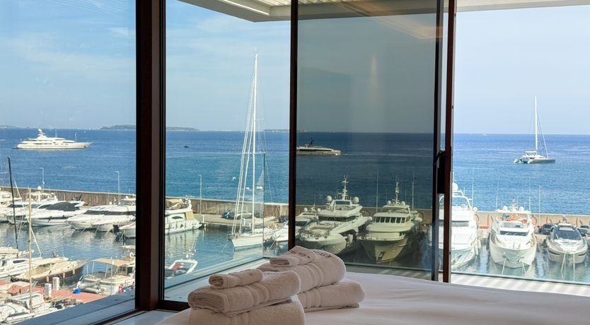 Photo of Cannes Bay Vistas