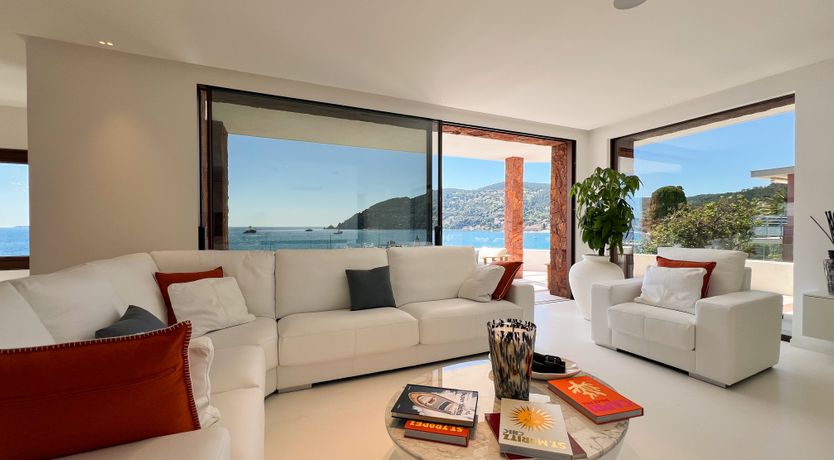 Photo of Cannes Bay Vistas