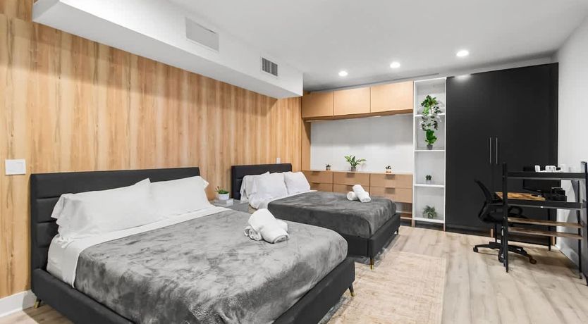 Photo of Hollwood Beach Bliss