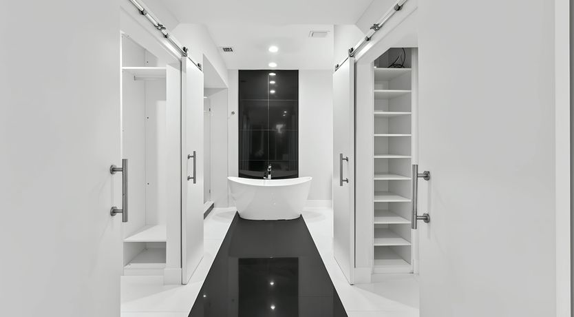 Photo of Hollwood Beach Bliss