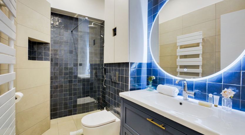 Photo of Paris Explorer