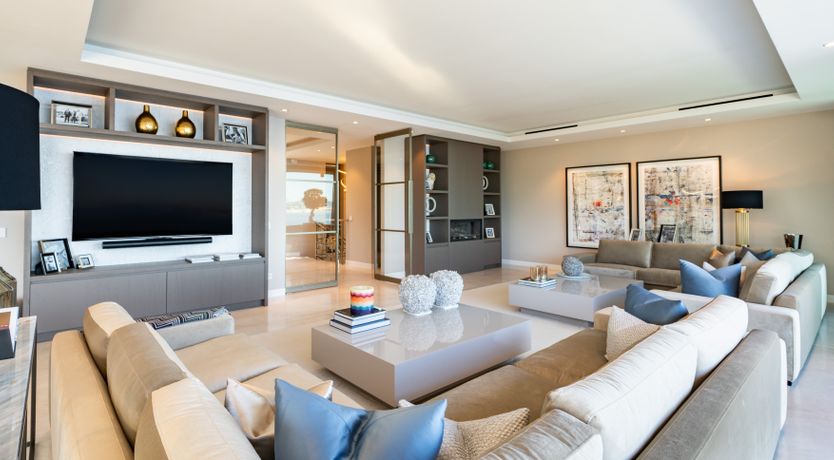 Photo of Riviera Wonder