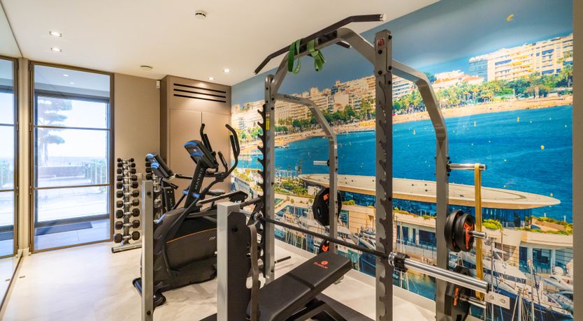 Photo of Riviera Wonder