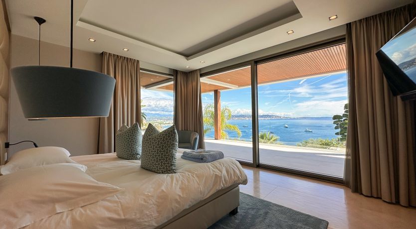 Photo of Riviera Wonder