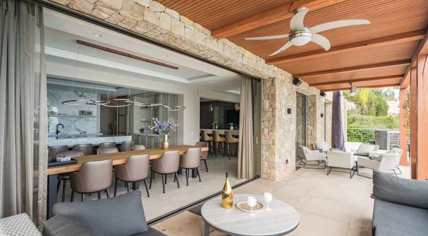 Photo of Riviera Wonder