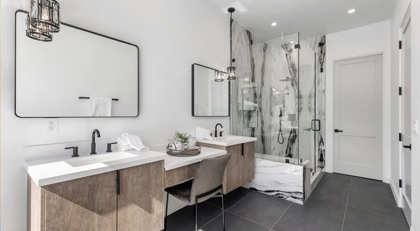 Photo of Classic Oaks