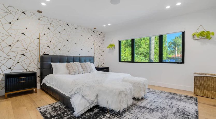 Photo of LA Retreat