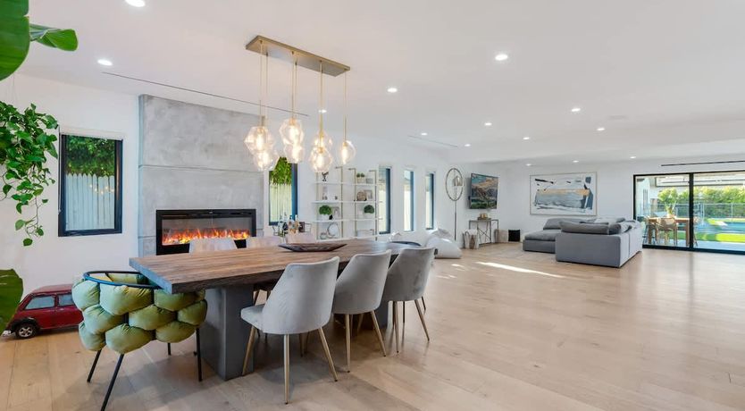Photo of LA Retreat