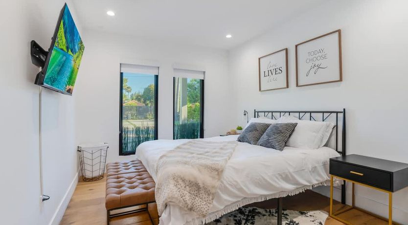 Photo of LA Retreat