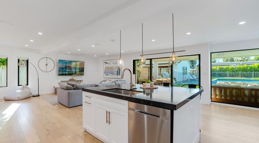 Photo of LA Retreat