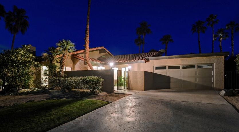 Photo of Canaigre Dock