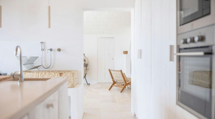 Photo of White Orchard