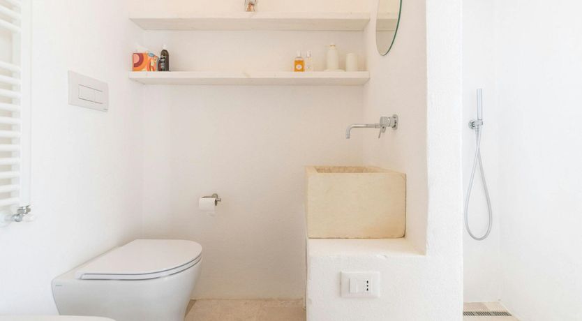 Photo of White Orchard