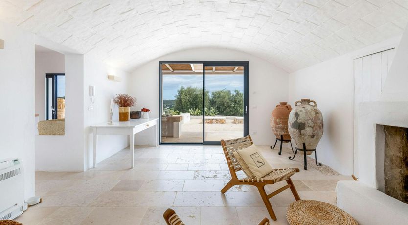 Photo of White Orchard