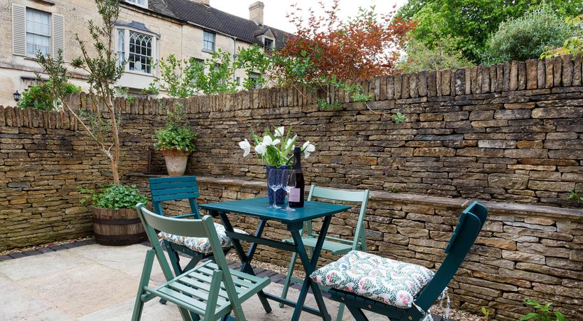 Photo of Painswick Bolthole