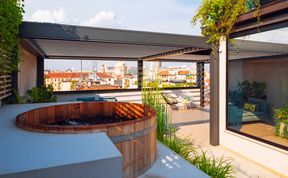 Photo of Milanese Vistas