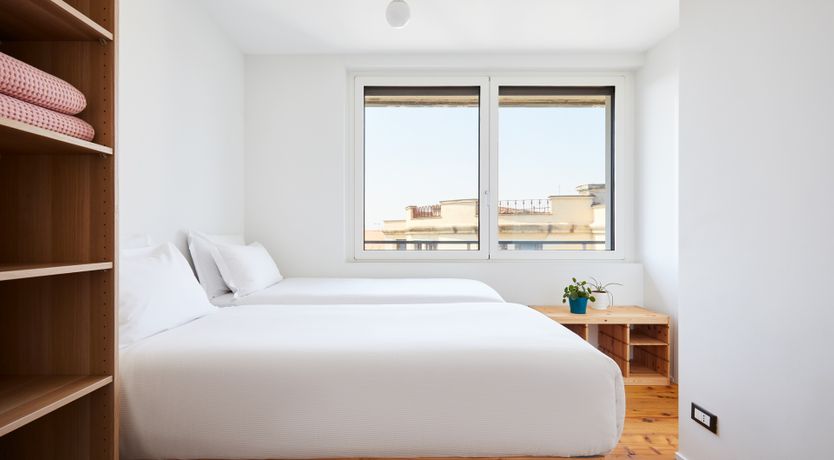 Photo of Milanese Vistas