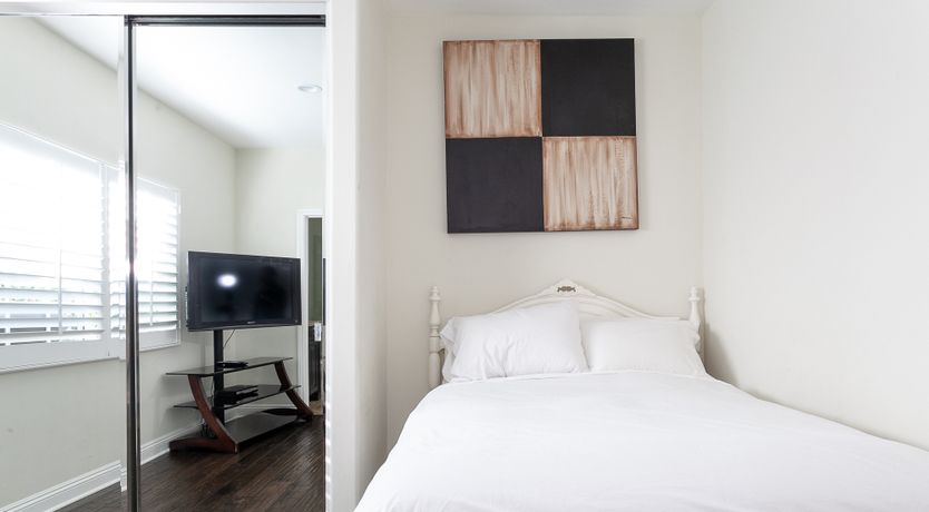 Photo of Caesar's Stone