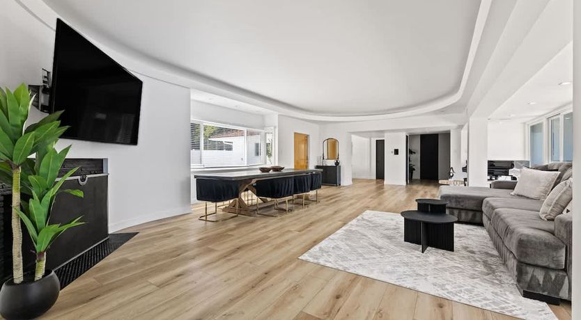 Photo of Tarzana Haven