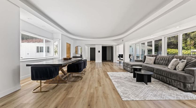 Photo of Tarzana Haven