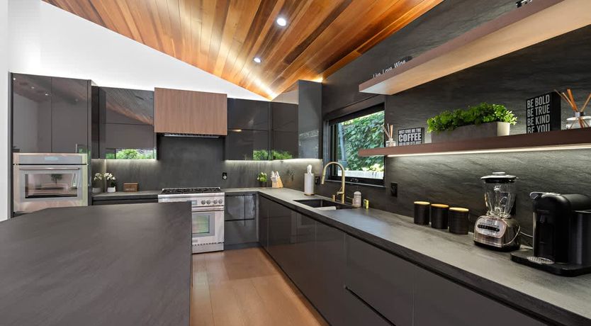 Photo of Hollywood Hideout