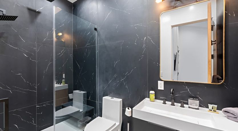 Photo of Hollywood Hideout