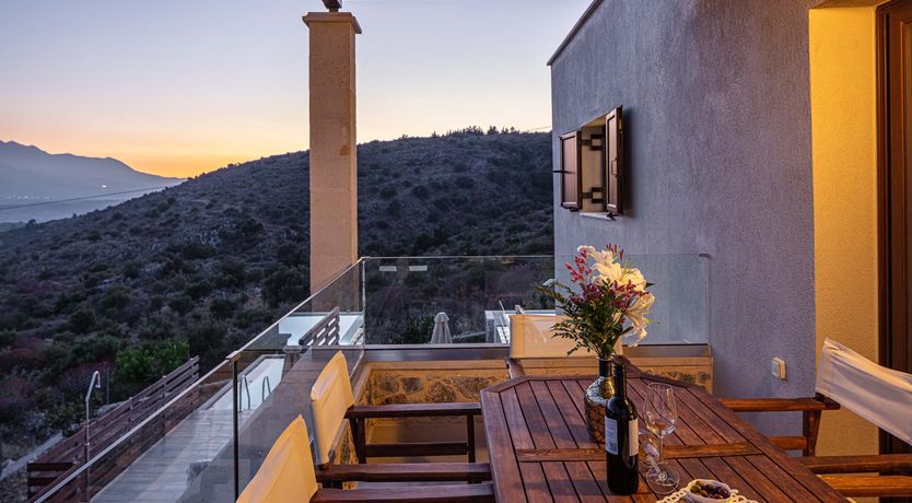 Photo of Terrace on the Hills