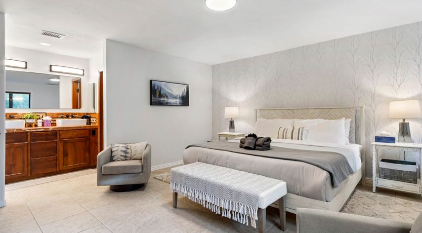 Photo of Canyon Cabin