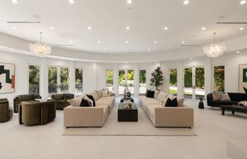 The Hills Haven Holiday Home