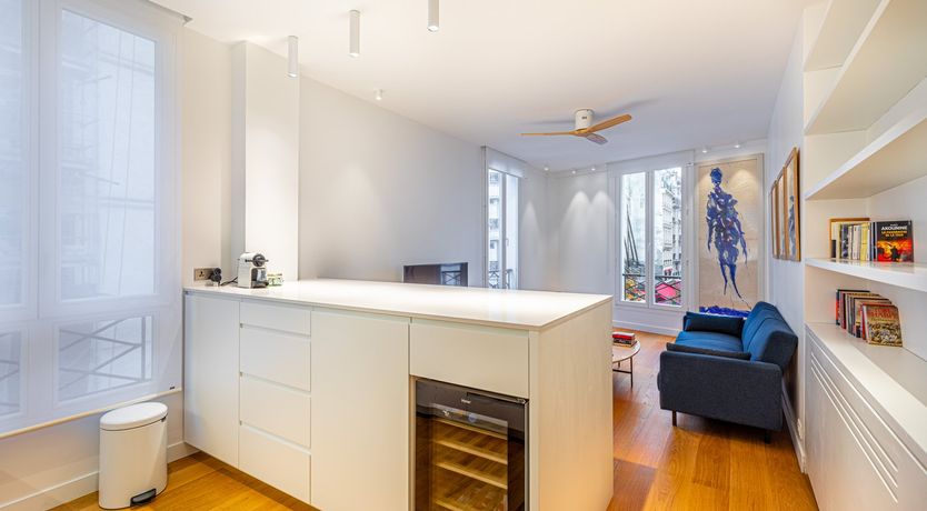 Photo of Parisian Prism