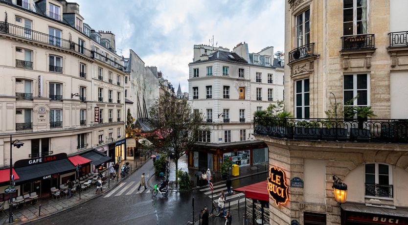 Photo of Parisian Prism