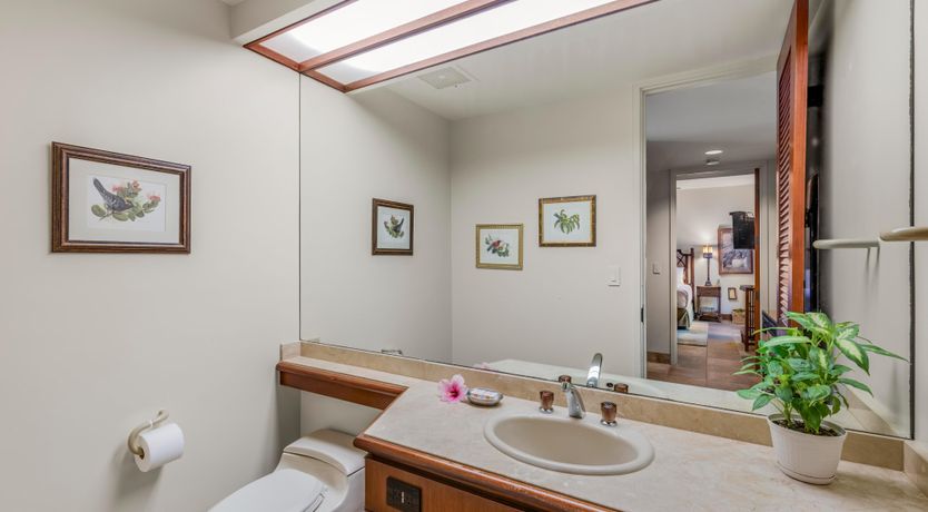 Photo of Island Gateway