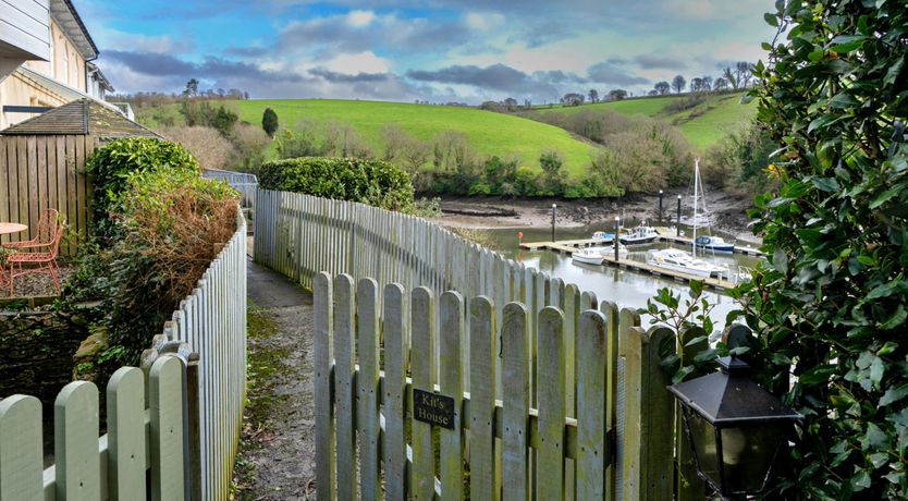 Photo of Waterside Breeze