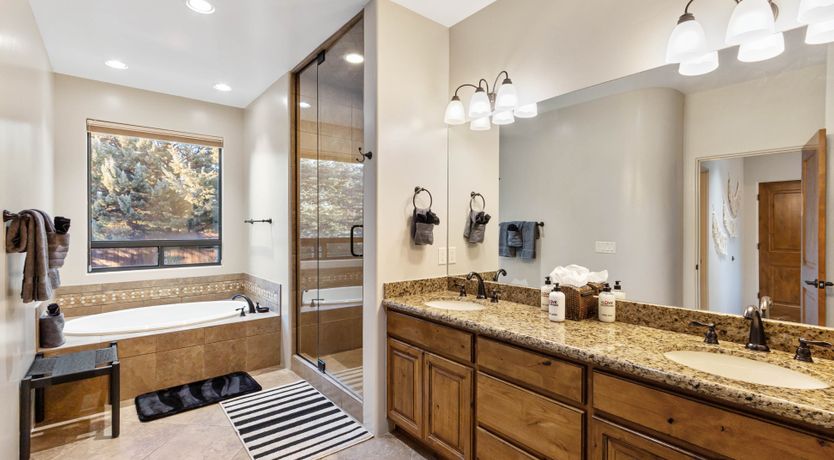 Photo of Red Rock Glow