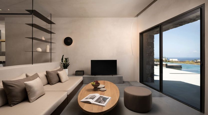 Photo of Splendid Shores