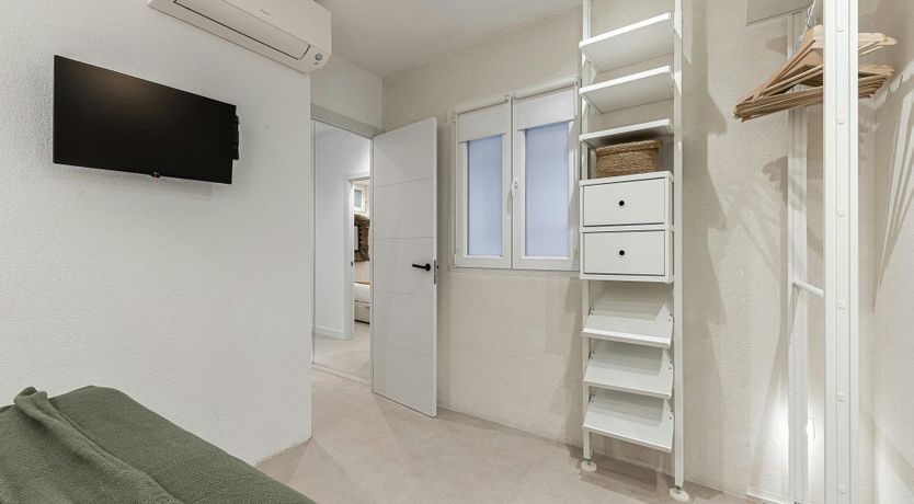 Photo of The Malasa&ntilde;a Base
