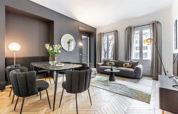 Paris Retreat Holiday Home