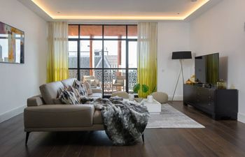 The Westminster Perch Holiday Home