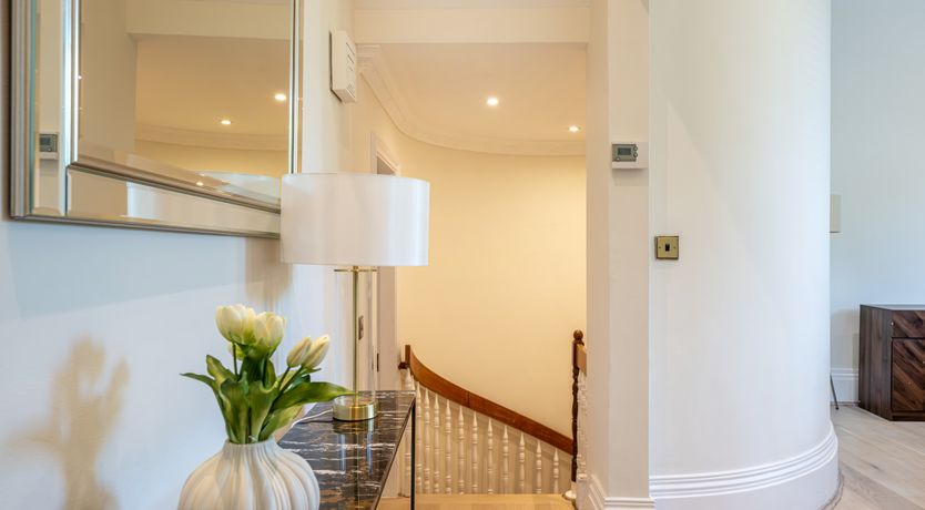 Photo of Kensington Hall